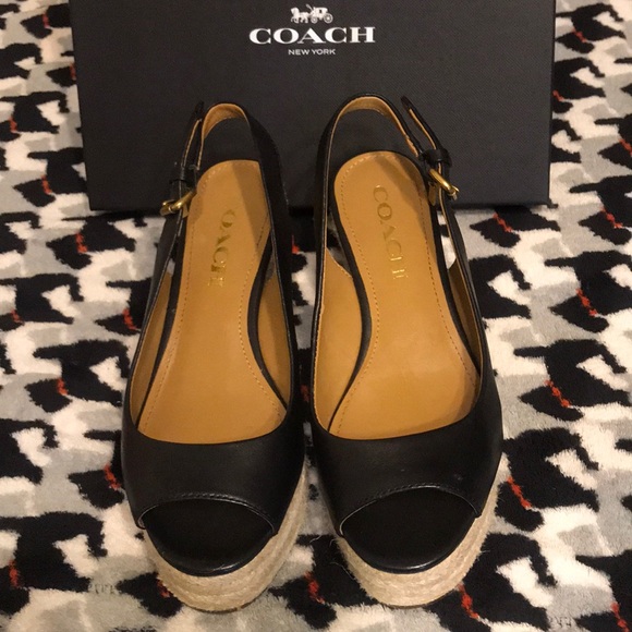 Coach Hadley Semi Matte Calf, Black, size 5.5M - Picture 2 of 5